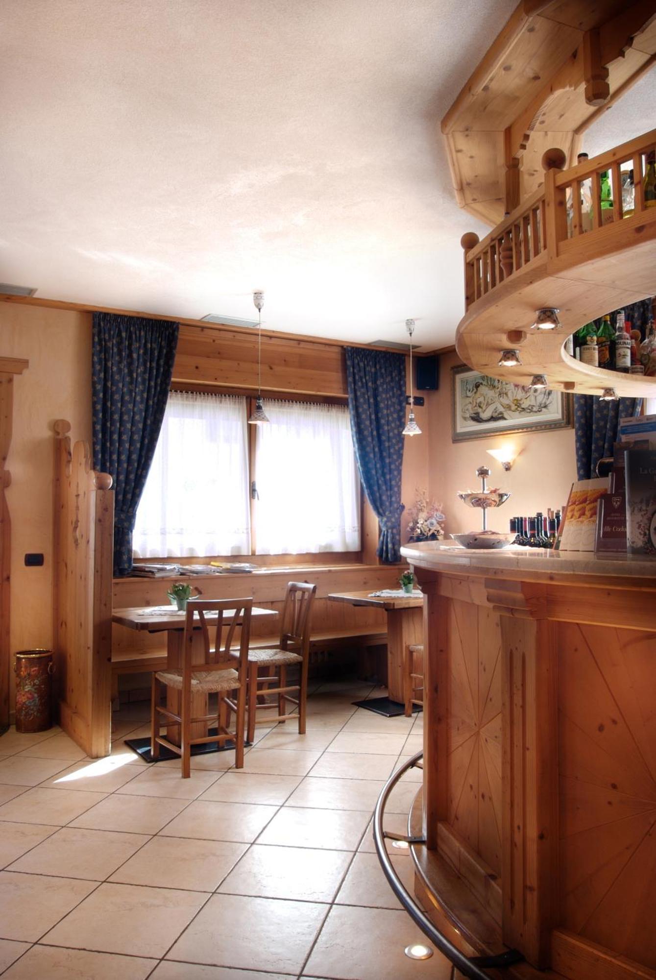 Albergo Ristorante Alle Codole Canale dʼAgordo Kültér fotó